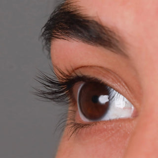 Deluxe Heated Eyelash Curler - USB Rechargeable with Lithium Battery