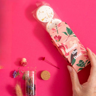 Holiday Lily + Rose Shower Steamers | Gift set