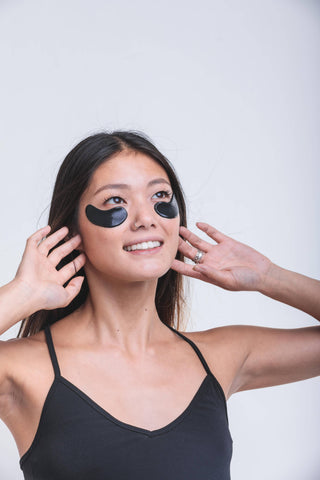 Wake Up Charcoal + Hyaluronic Acid Eye Mask
