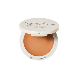 Lid Tint: Taupe
